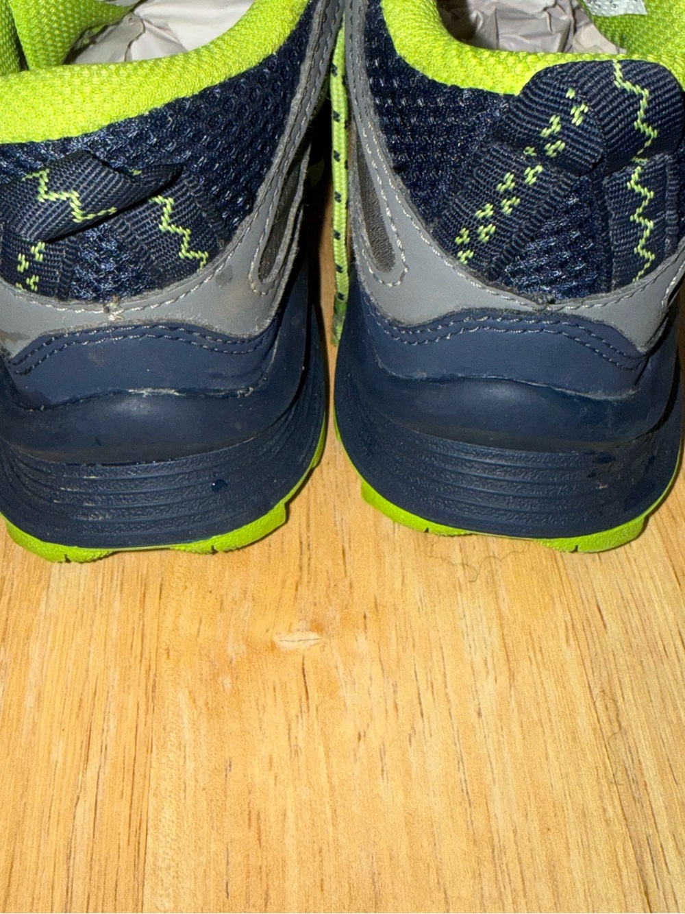 Merrell Kids Trail Sneakers in Gray & Neon Green - Picture 3 of 5
